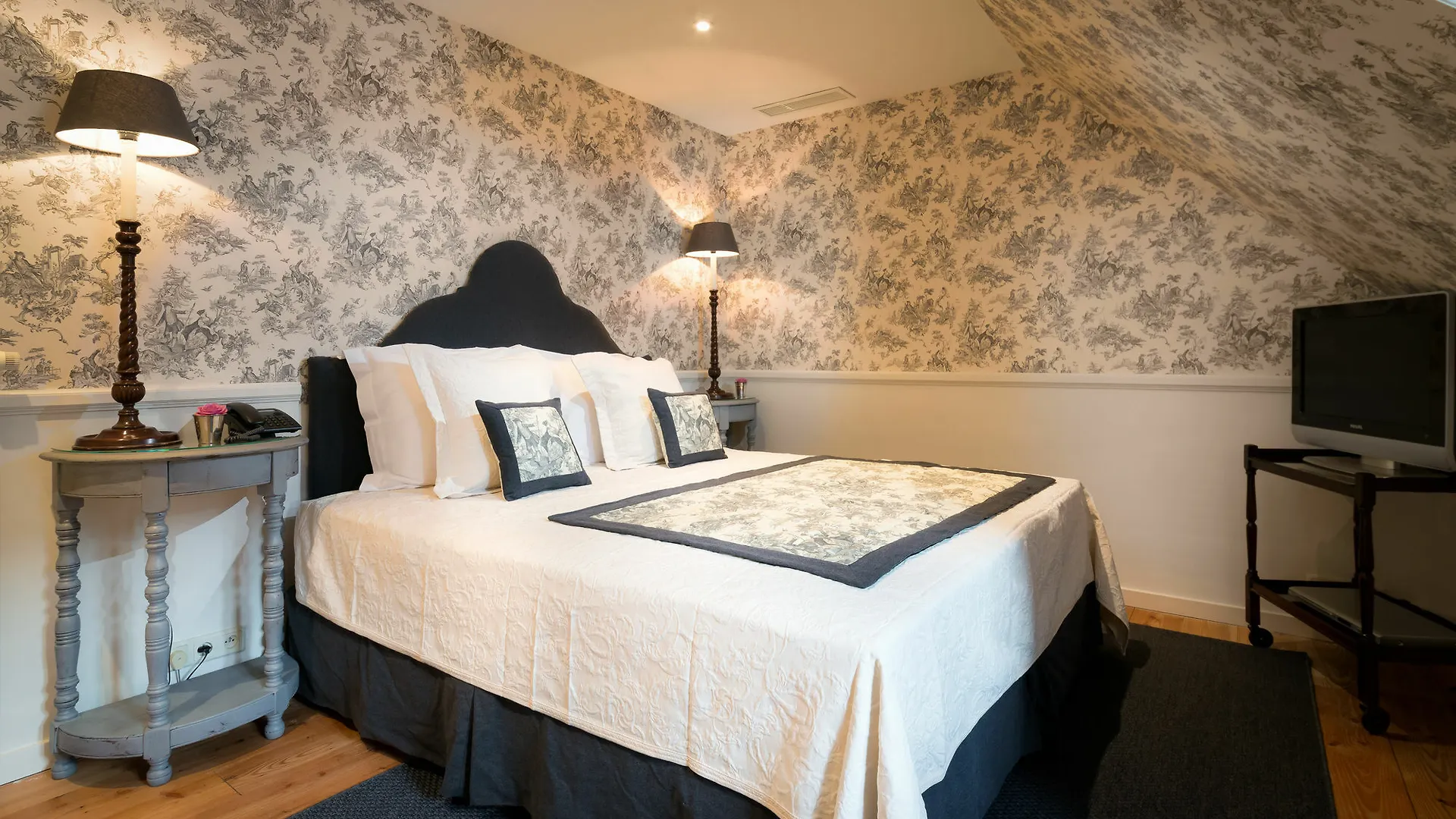 Canalside House - Luxury Guesthouse Брюгге