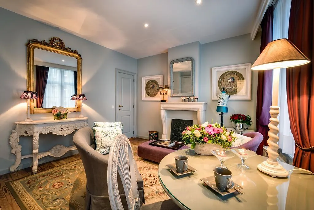 Gasthof Canalside House - Luxury Guesthouse Brügge