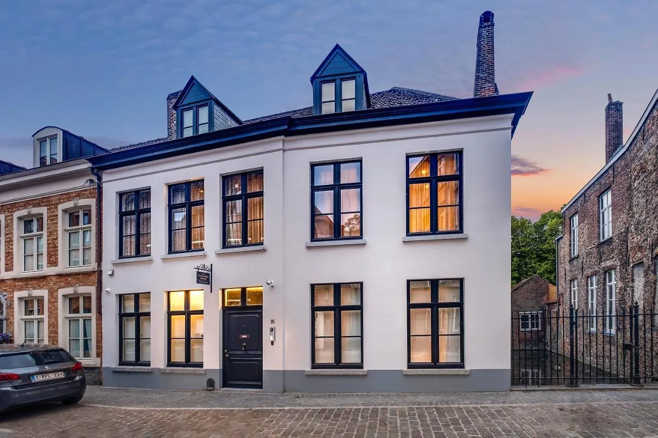 Canalside House - Luxury Guesthouse Brugge